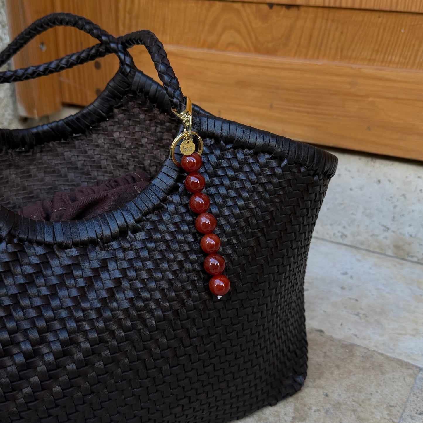 Cali Rød Jade Nøglering