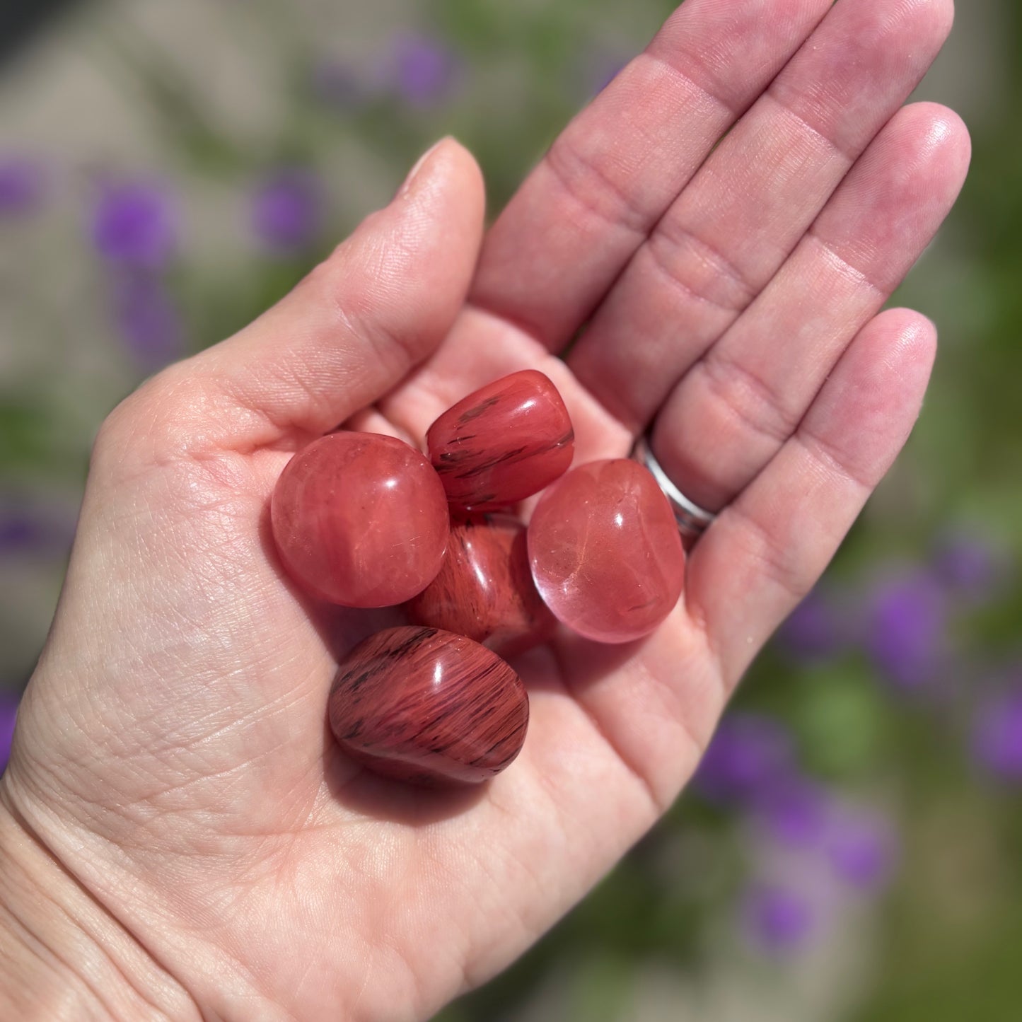 Cherry Quartz lommesten, poleret