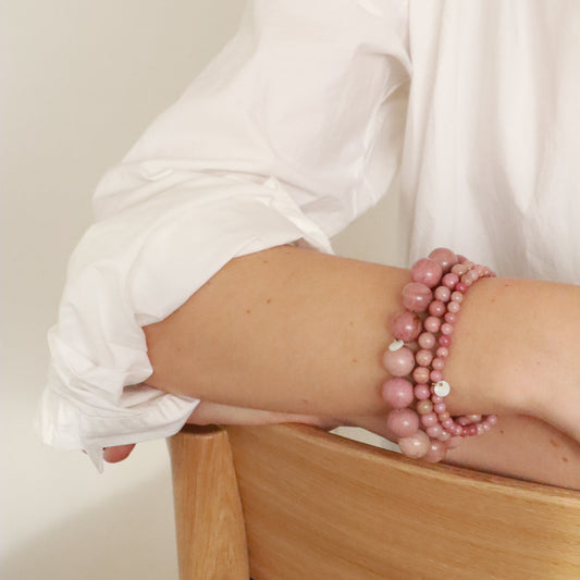 Essential Rhodonit Stretch Armbånd - 6 mm
