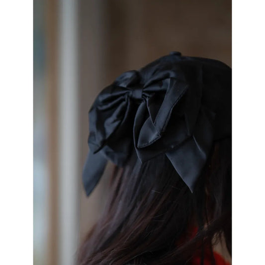 Marissa Cap, Sort
