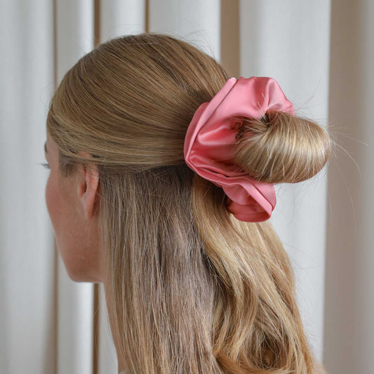 Anemone Scrunchie Mørk rosa