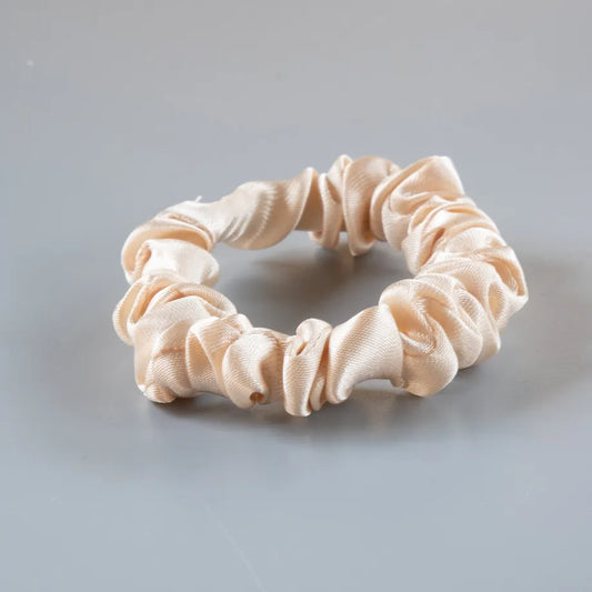 Lula Petit Scrunchie (GYLDEN)